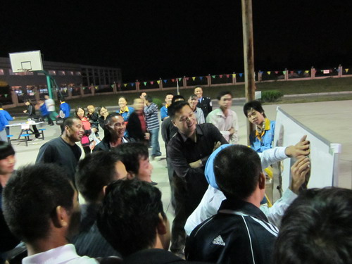 月满今年会jnh，乐在中秋