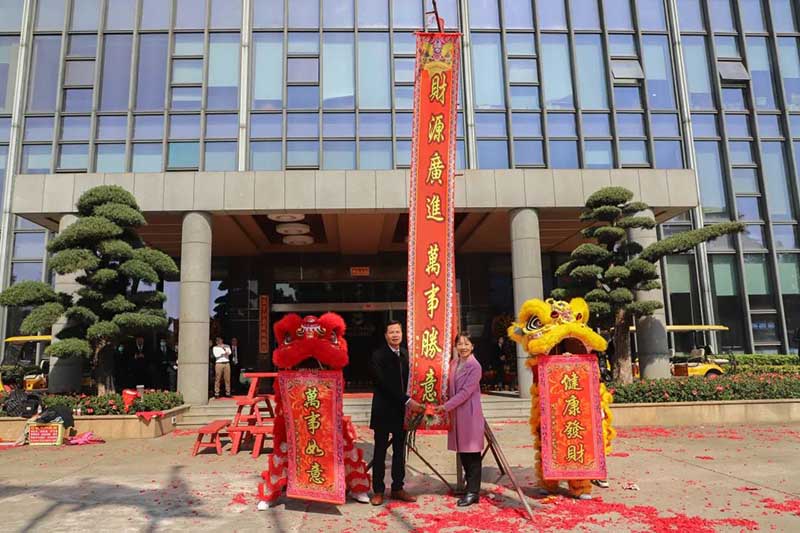 “兔”飞猛进，大展宏“兔”——今年会jnh集团开工大吉