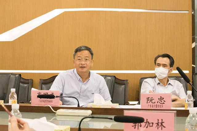 省市监局辅导光临今年会jnh铝材集团,对2021年的能源计量审查工作进行回访