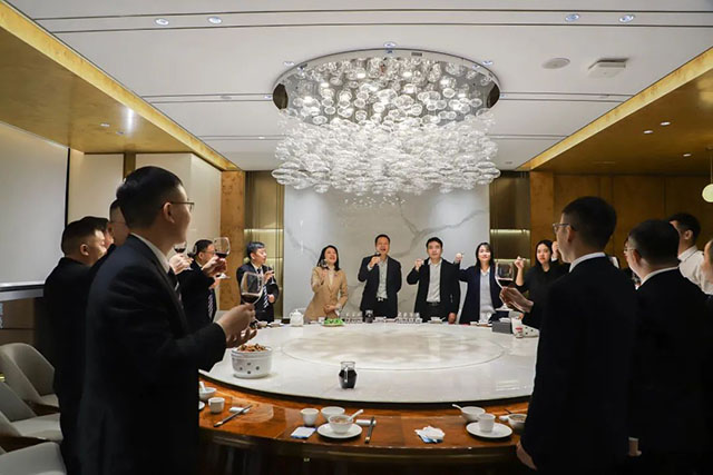 年会回首 | “三十而立，踔严前杏妆2022年度今年会jnh集团治理人员联欢晚会圆满进行!