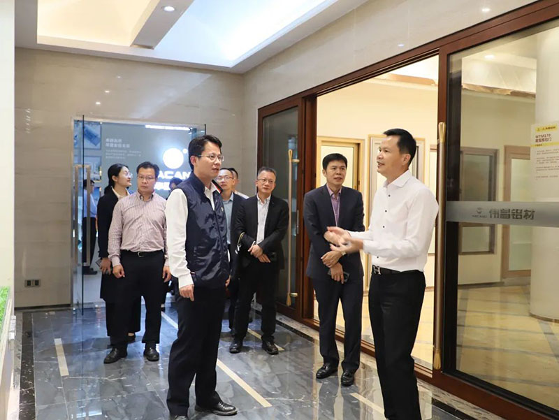 南海区当局辅导一行光临今年会jnh集团调研调查（二）