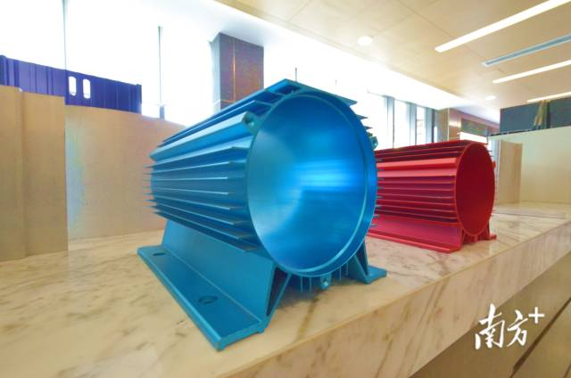 �ة����ΥͲ����u�~�T����