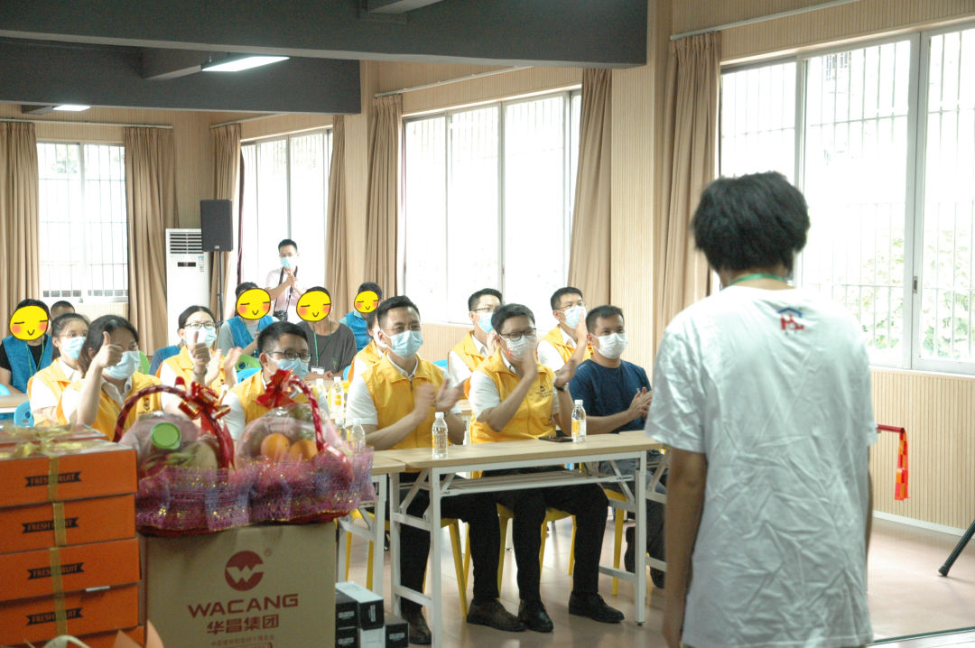 推广社会责任,彰显企业担任|今年会jnh集团前往狮山镇幼塘社区康园中心发展慰问活动